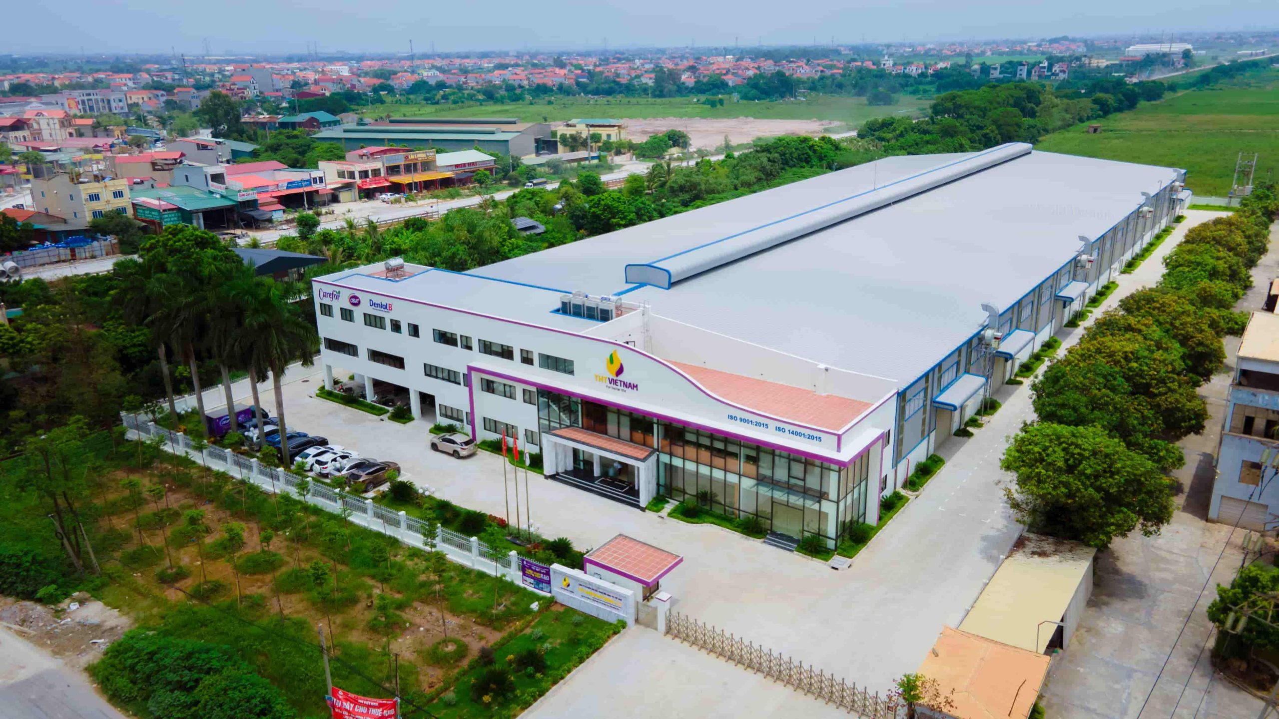 Dây chuyền sản xuất nước giặt của nhà máy THT Việt Nam