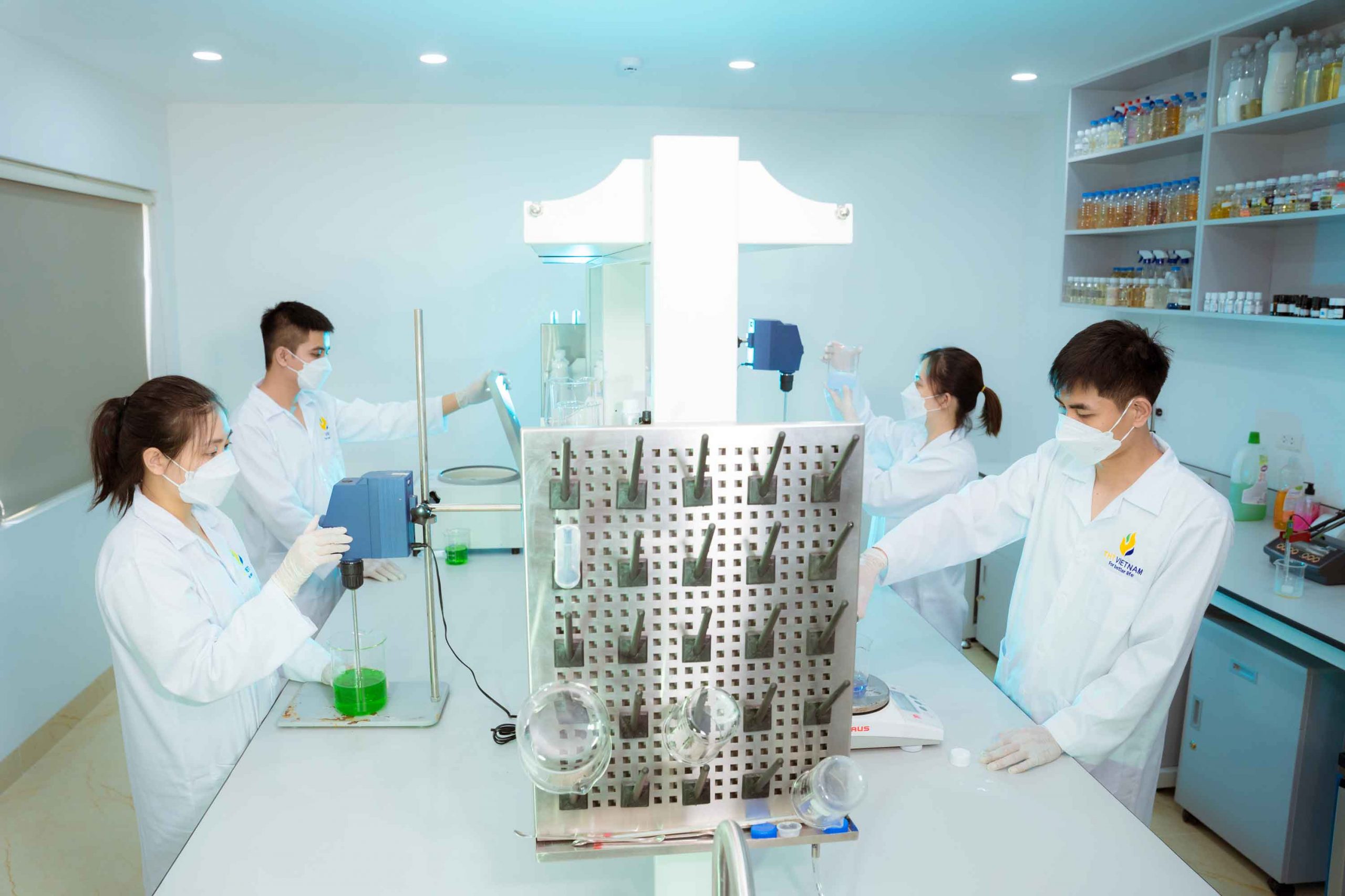 Quy trình gia công hóa mỹ phẩm tiêu dùng tại THT Việt Nam