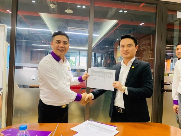 LỄ ĐỊNH HƯỚNG CHIẾN LƯỢC KINH DOANH VÀ BÀN GIAO CHỈ TIÊU NĂM 2023