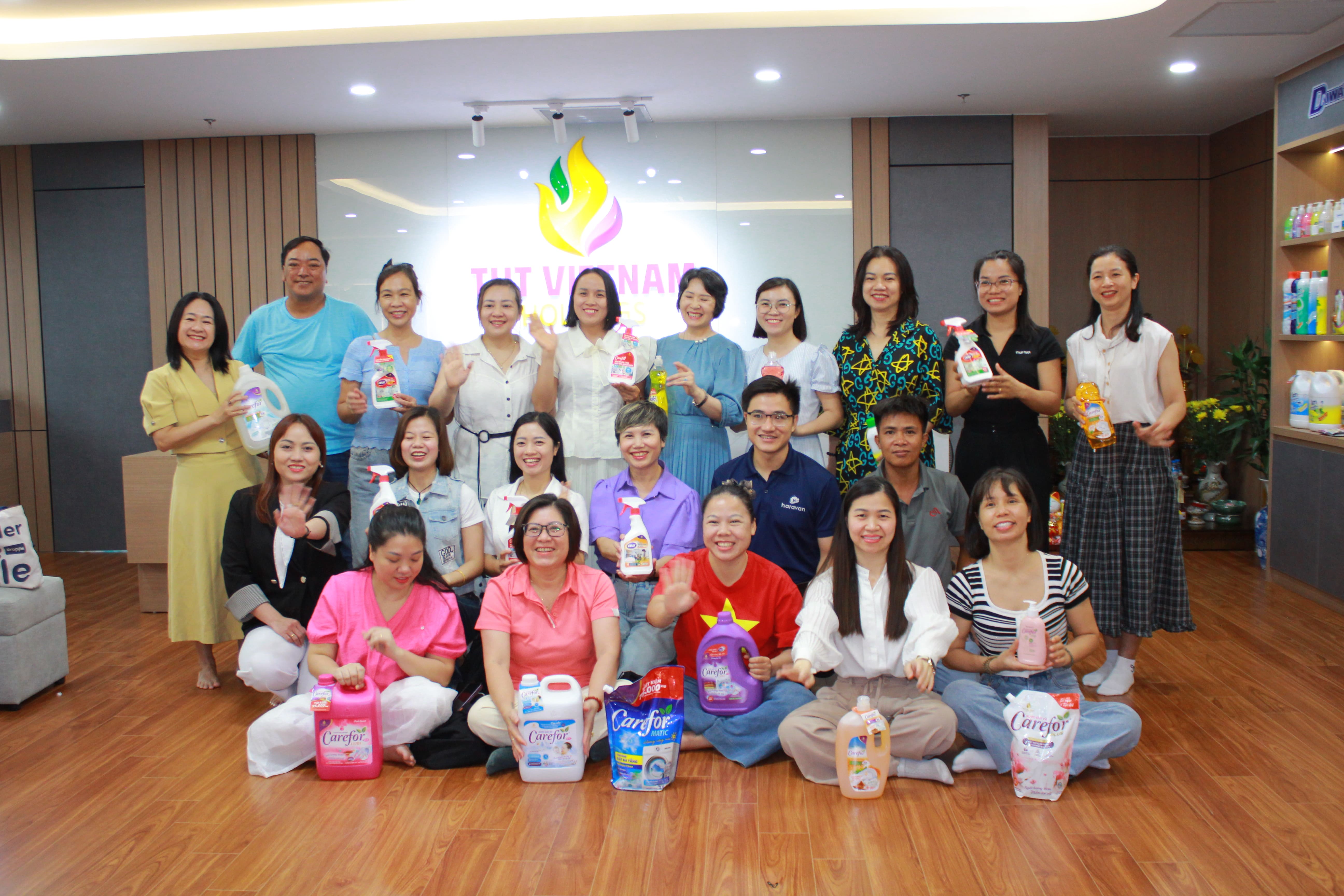 THT FACTORY TOUR SỐ 02 TIẾP TỤC ĐÓN ĐOÀN THÀNH CÔNG: KHẲNG ĐỊNH GIÁ TRỊ THỰC TẾ VÀ QUY TRÌNH SẢN XUẤT XANH CHUẨN ISO